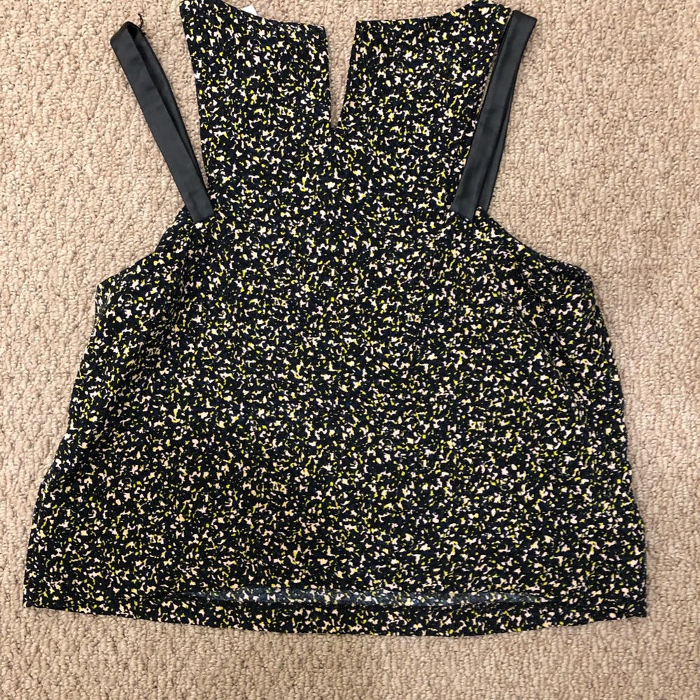 BCBG top - Picture 3 of 5